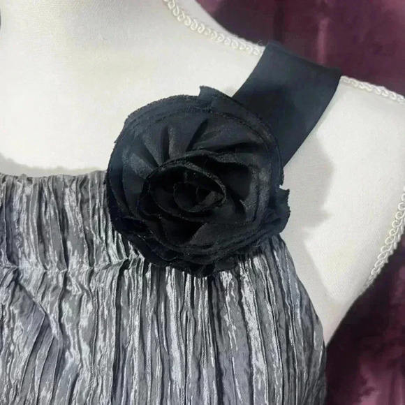 Vintage Silver Satin Crepe Shift Dress With Flower Metallic Women's Size 10 - Picture 3 of 9